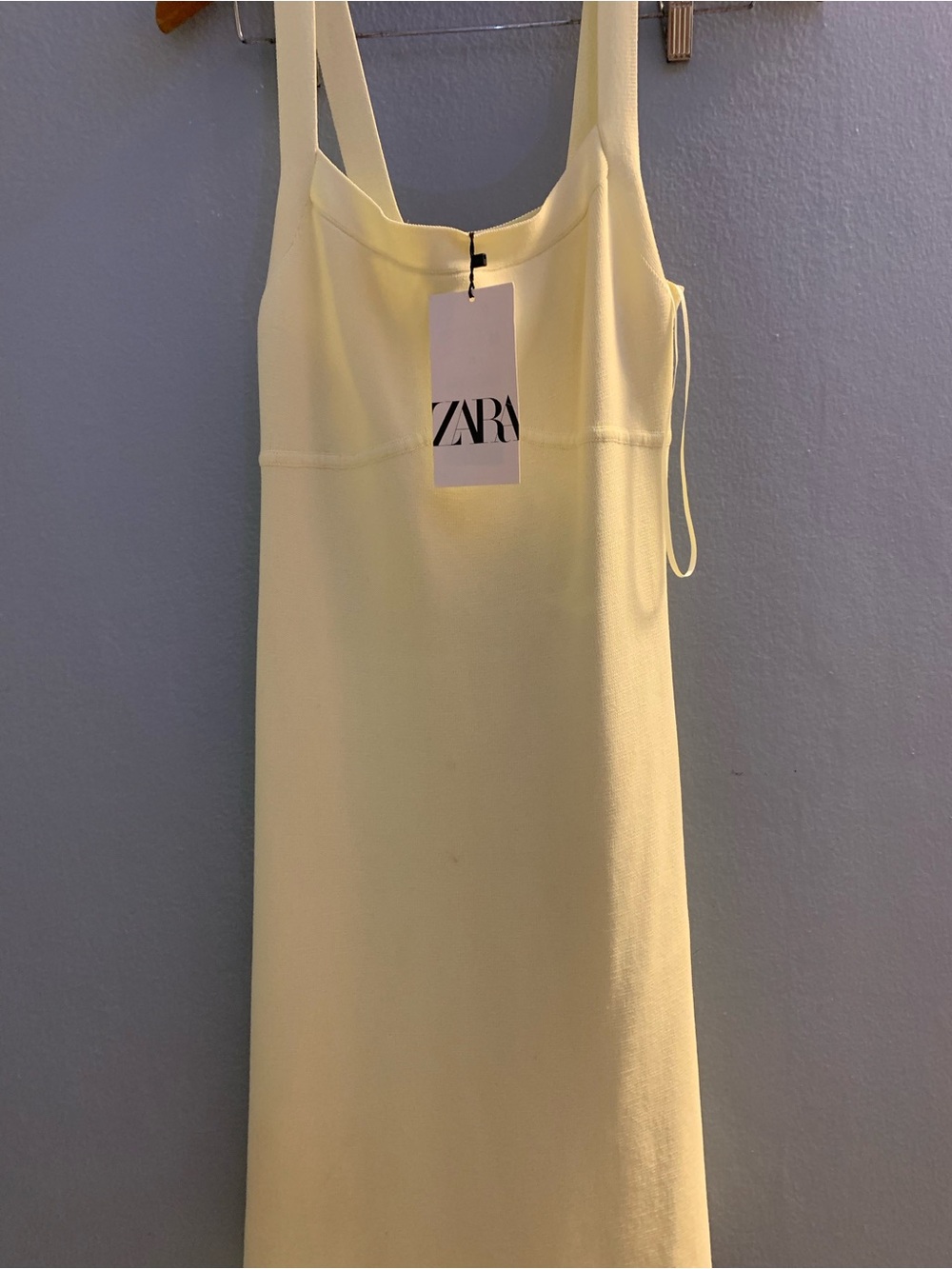 Zara Pastel Yellow Knitted Sleeveless Mini Dress